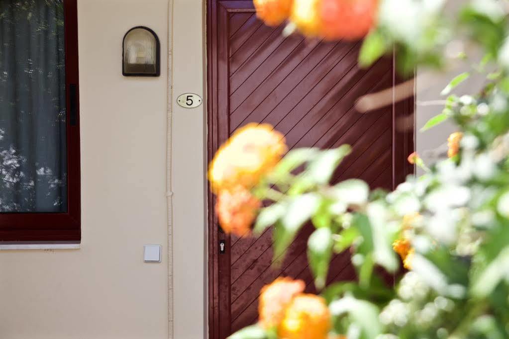 Angela Studios Pefkos Pefki Exterior foto